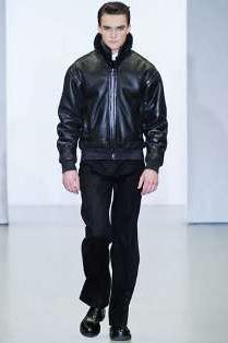 Jaquetas masculinas da moda: estilos, cores, materiais