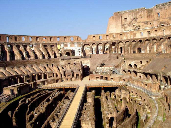 Foto do Coliseu em Roma