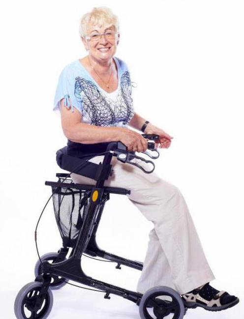 Carrinhos para deficientes e pessoas idosas: tipos, descrição, regras de seleção